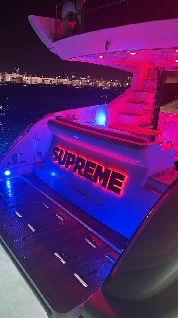 60ft Azimut Flybridge