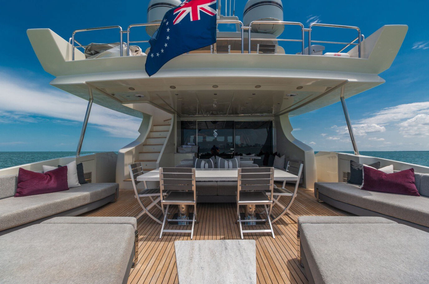 103ft Luxury Azimut w/ Toy