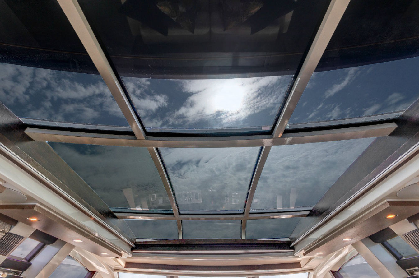 103ft Luxury Azimut w/ Toy
