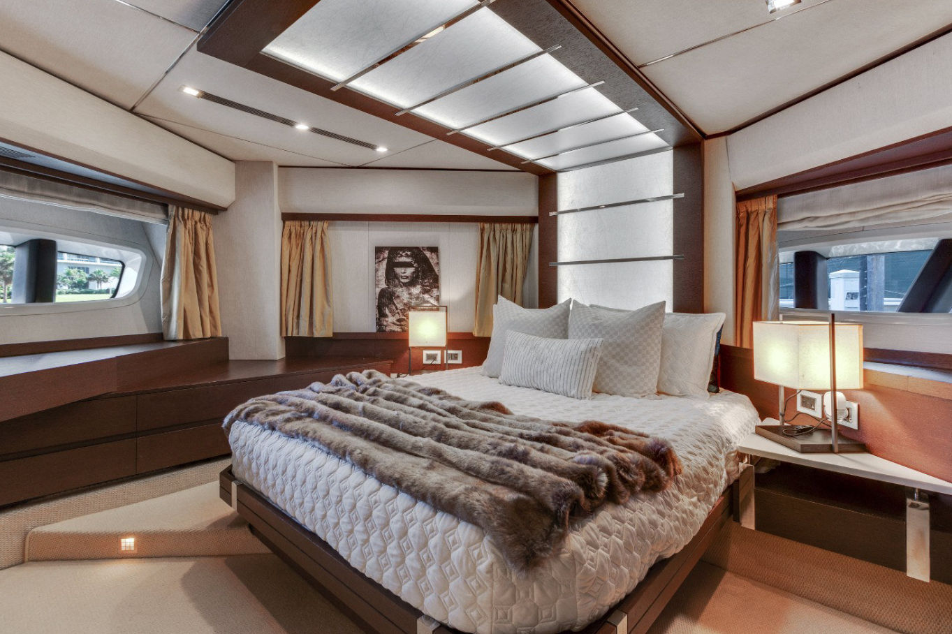 103ft Luxury Azimut w/ Toy