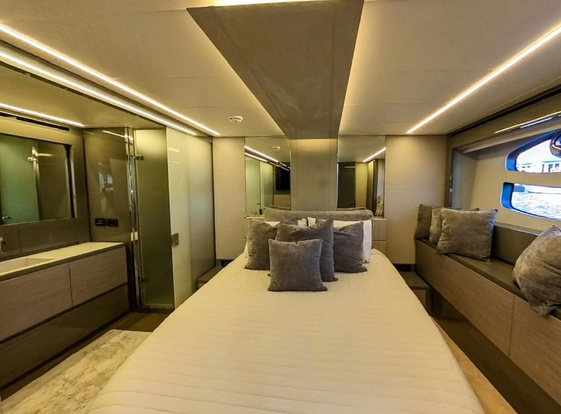 62ft Pershing