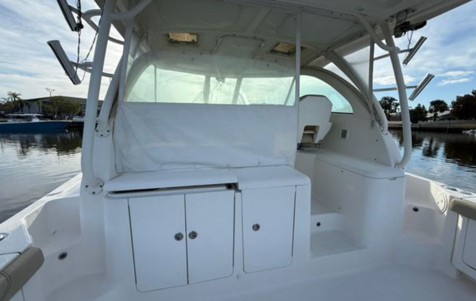 38ft 2018 Pursuit