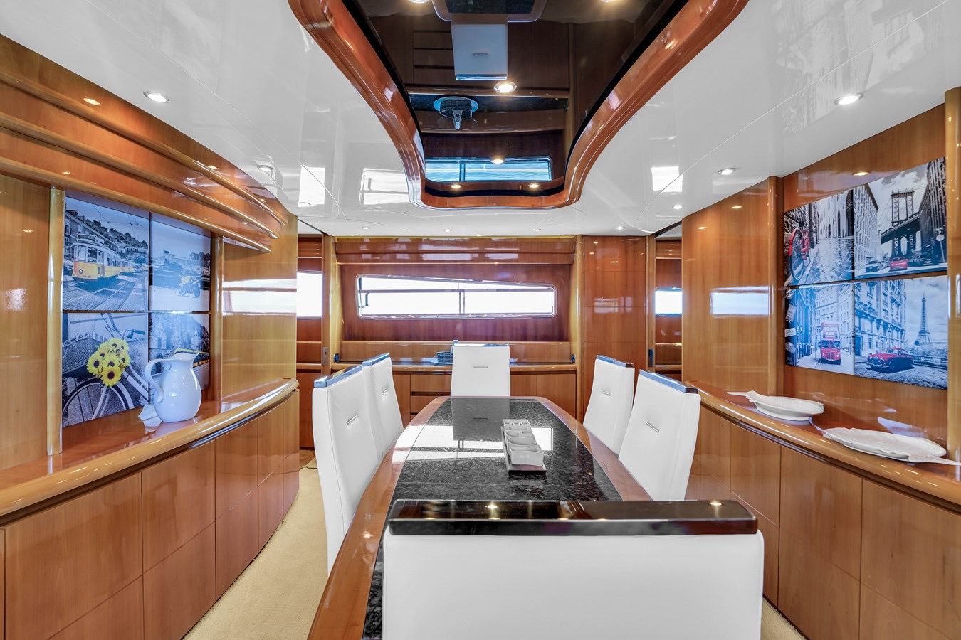 110ft Maiora