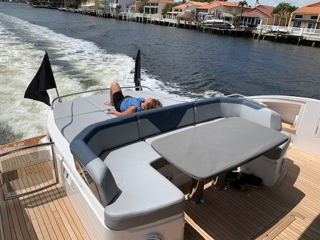 60ft Princess V60