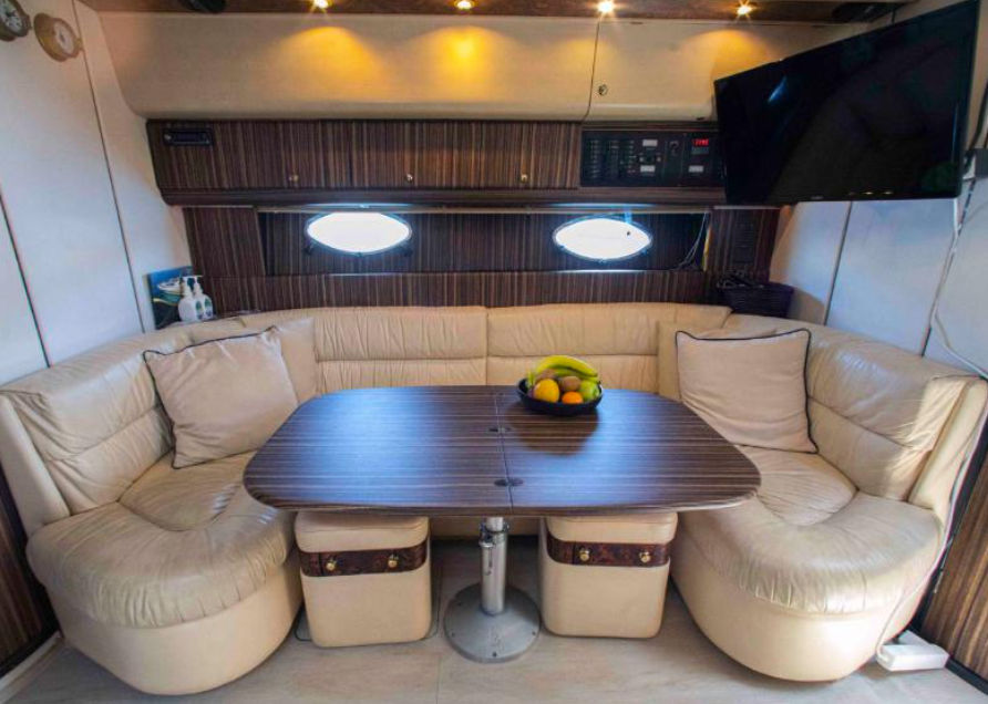 55ft PRINCESS V55