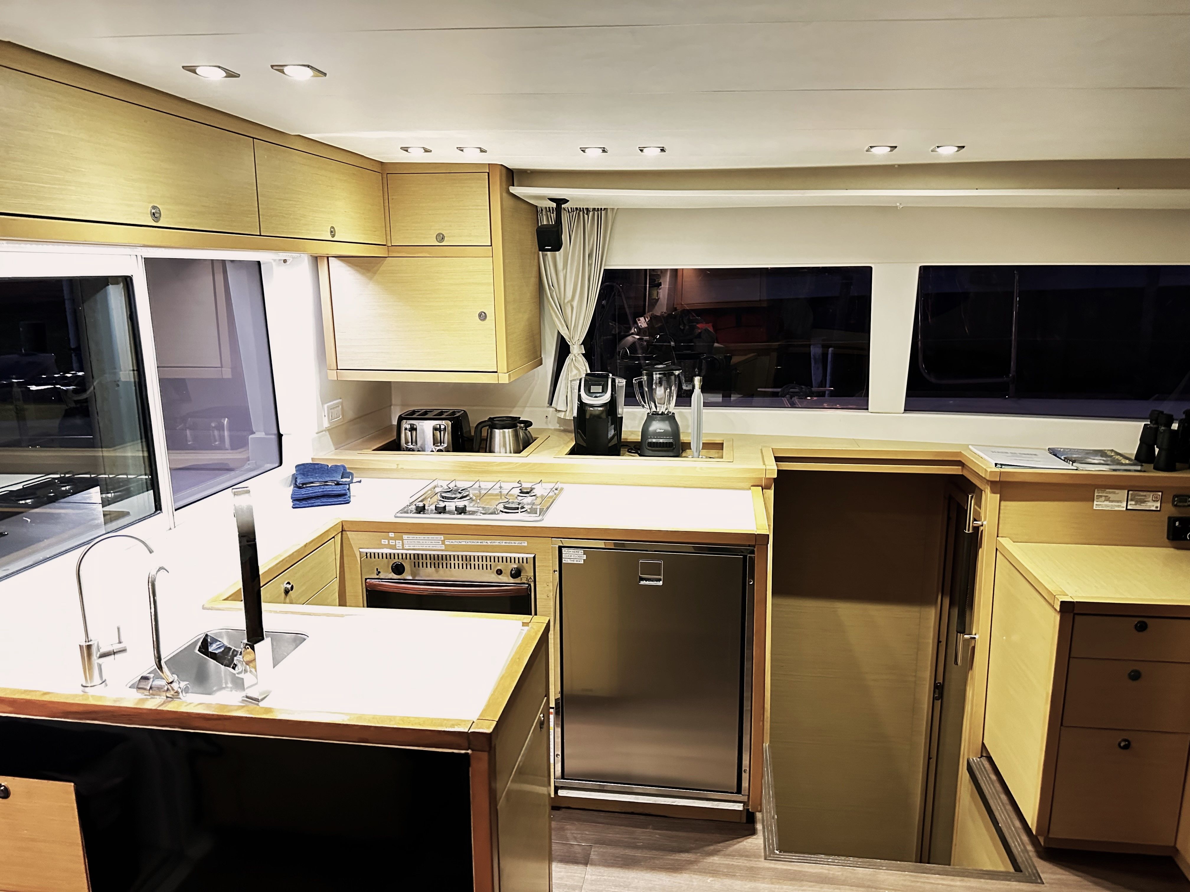 45ft Lagoon Catamaran (Flash of Green)
