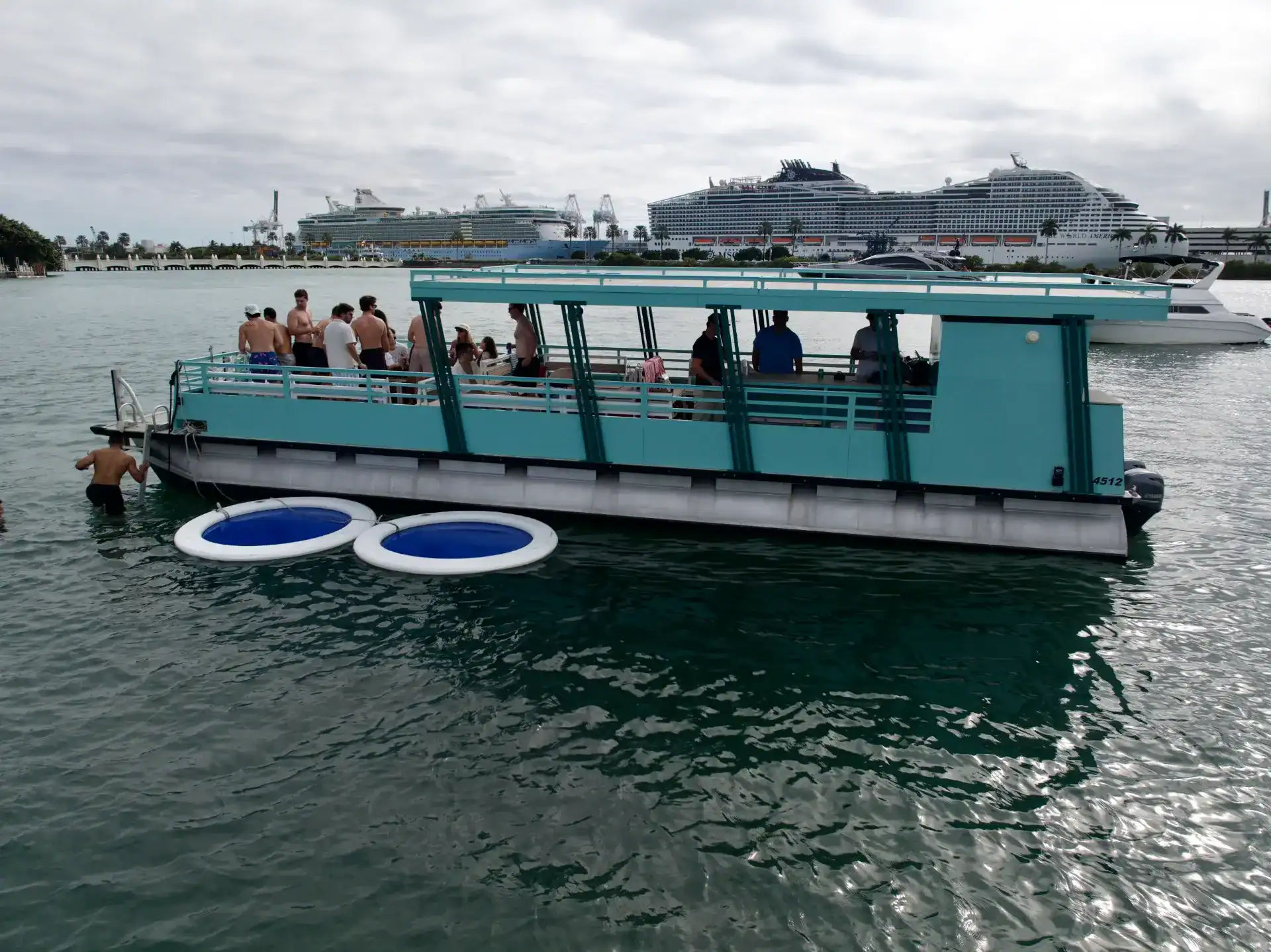45ft Pontoon