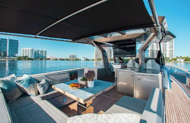 50ft Luxury Pardo w/ toys