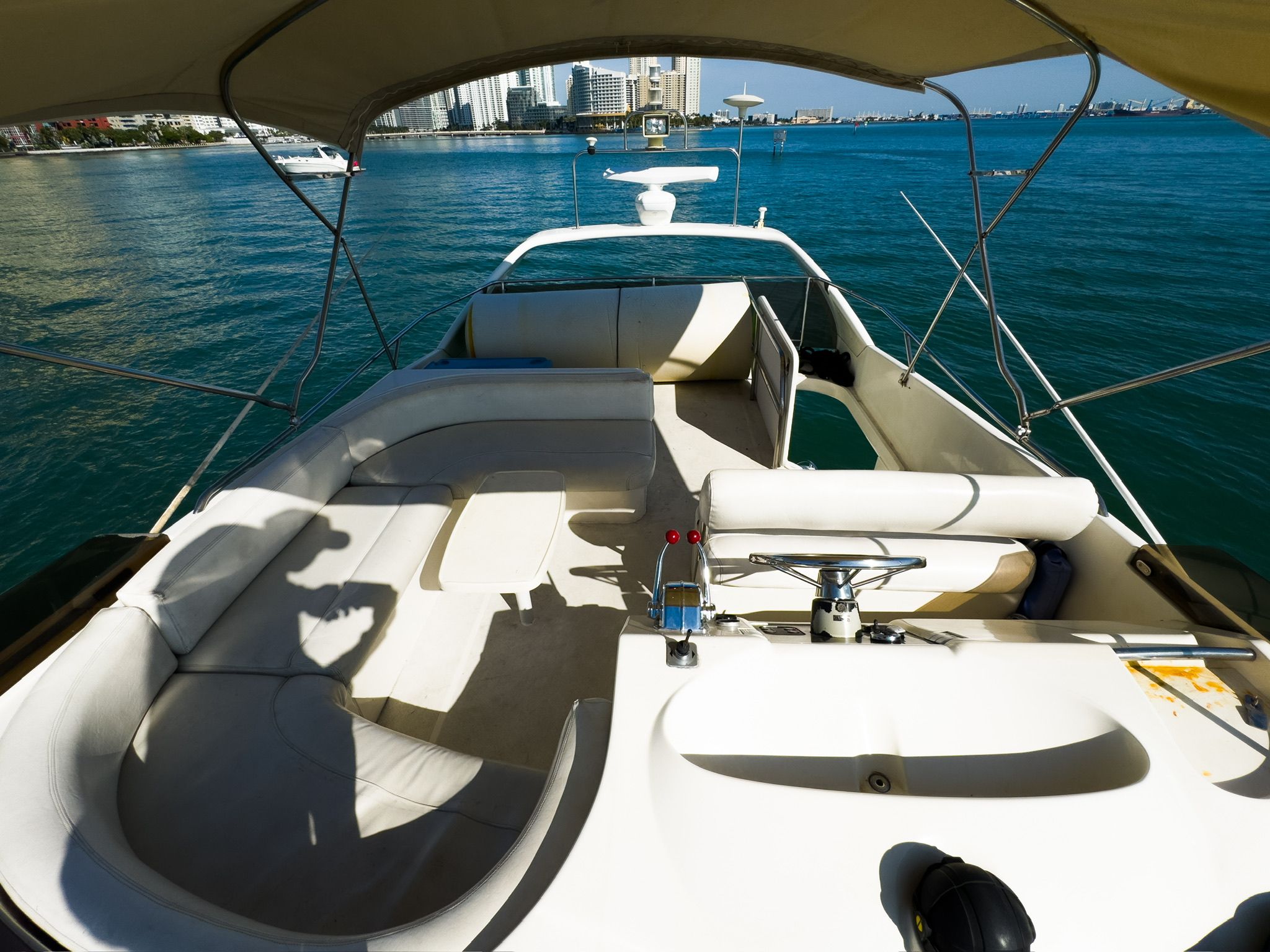 48ft Princess Fly Bridge