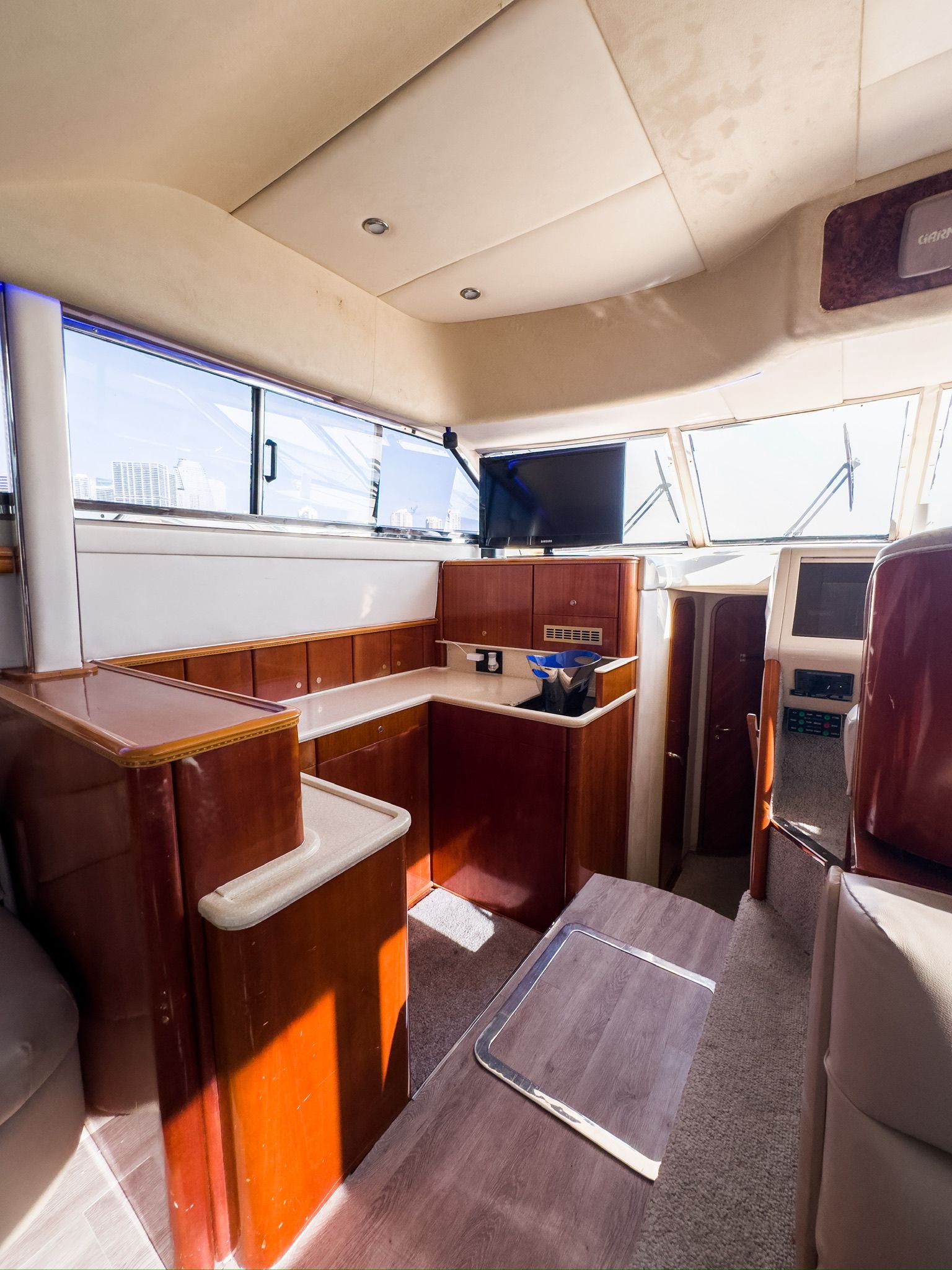 48ft Princess Fly Bridge