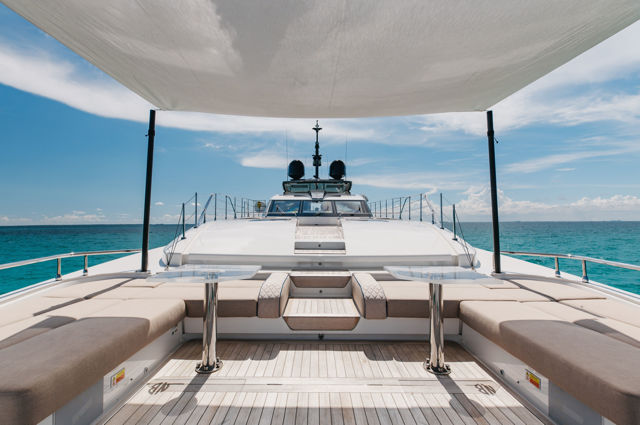 126ft Customline