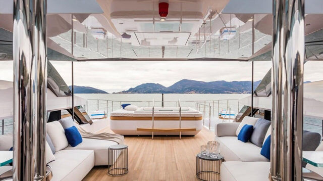126ft Customline