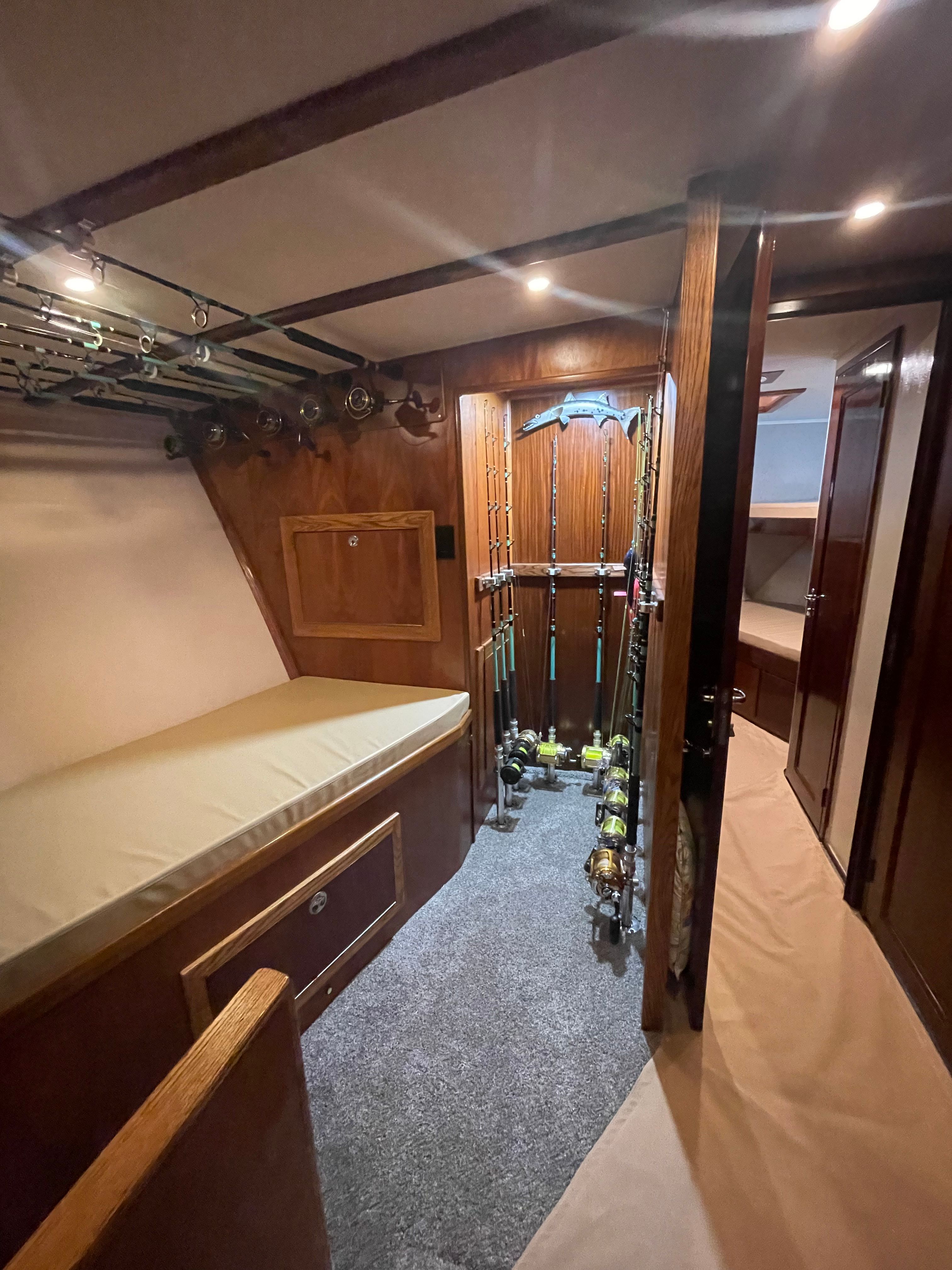 55 Hatteras Sport Fishing Yacht