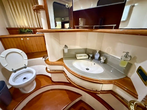 58ft Azimut “Letz Go”