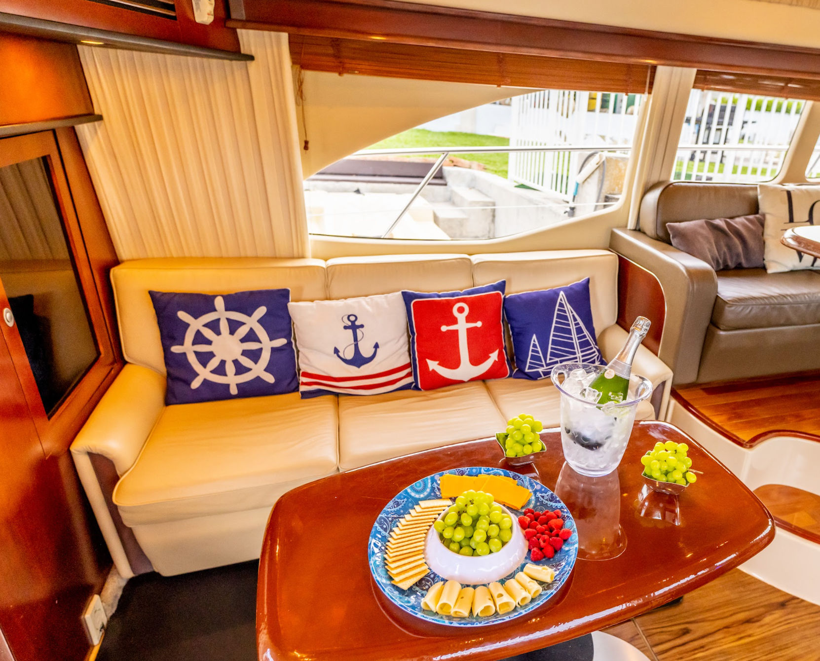 48ft Searay Flybridge