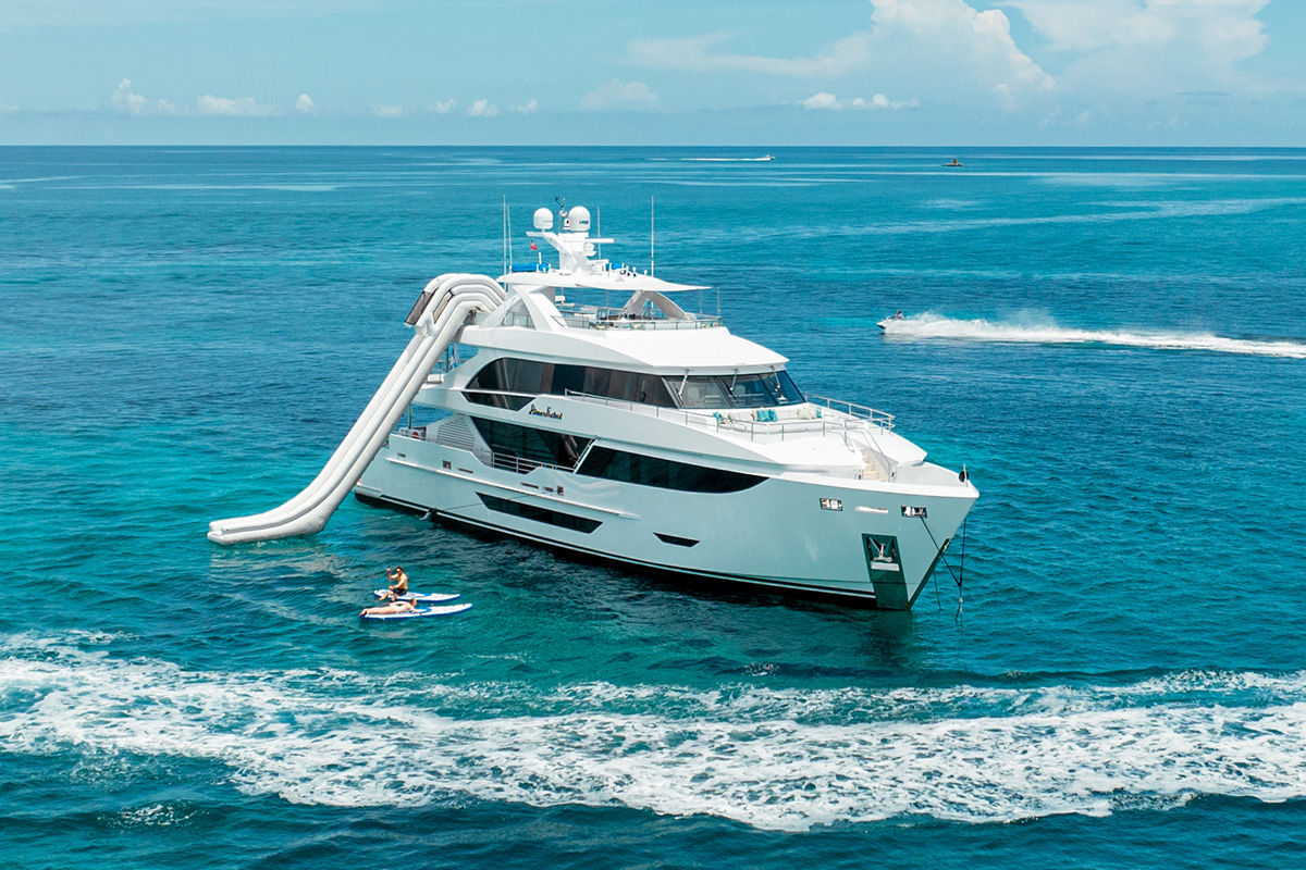 118ft Romeo Foxtrot