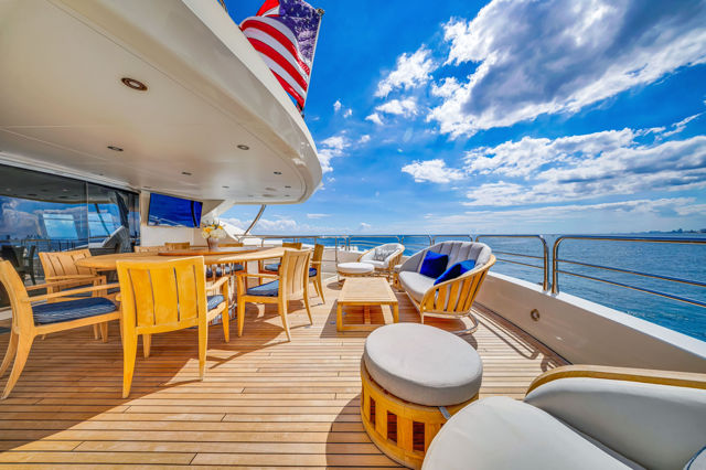 131ft Sunseeker