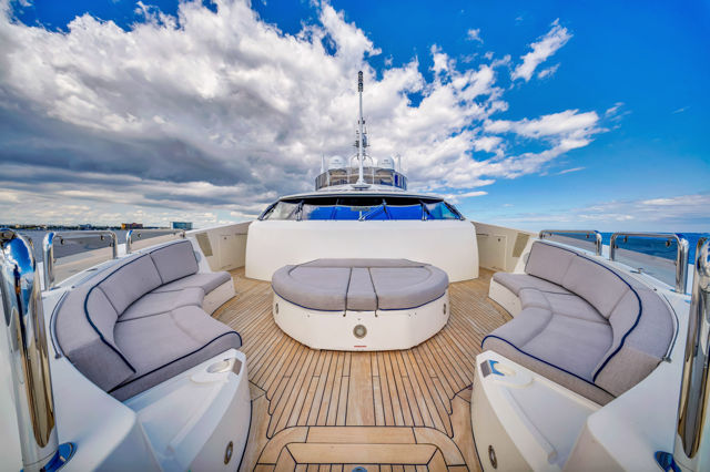 131ft Sunseeker