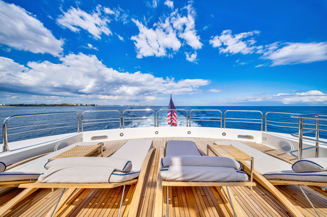 131ft Sunseeker