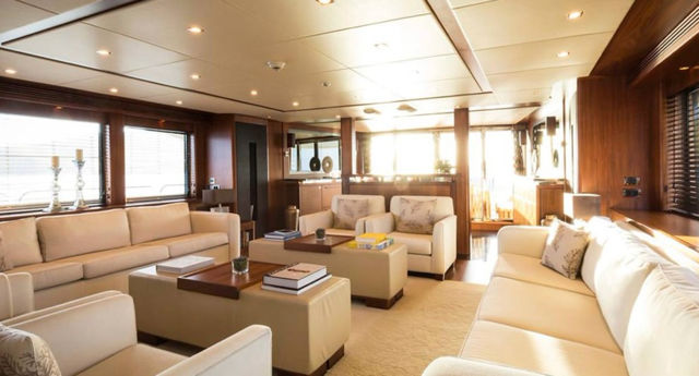 131ft Sunseeker
