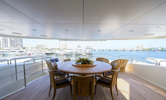 131ft Sunseeker