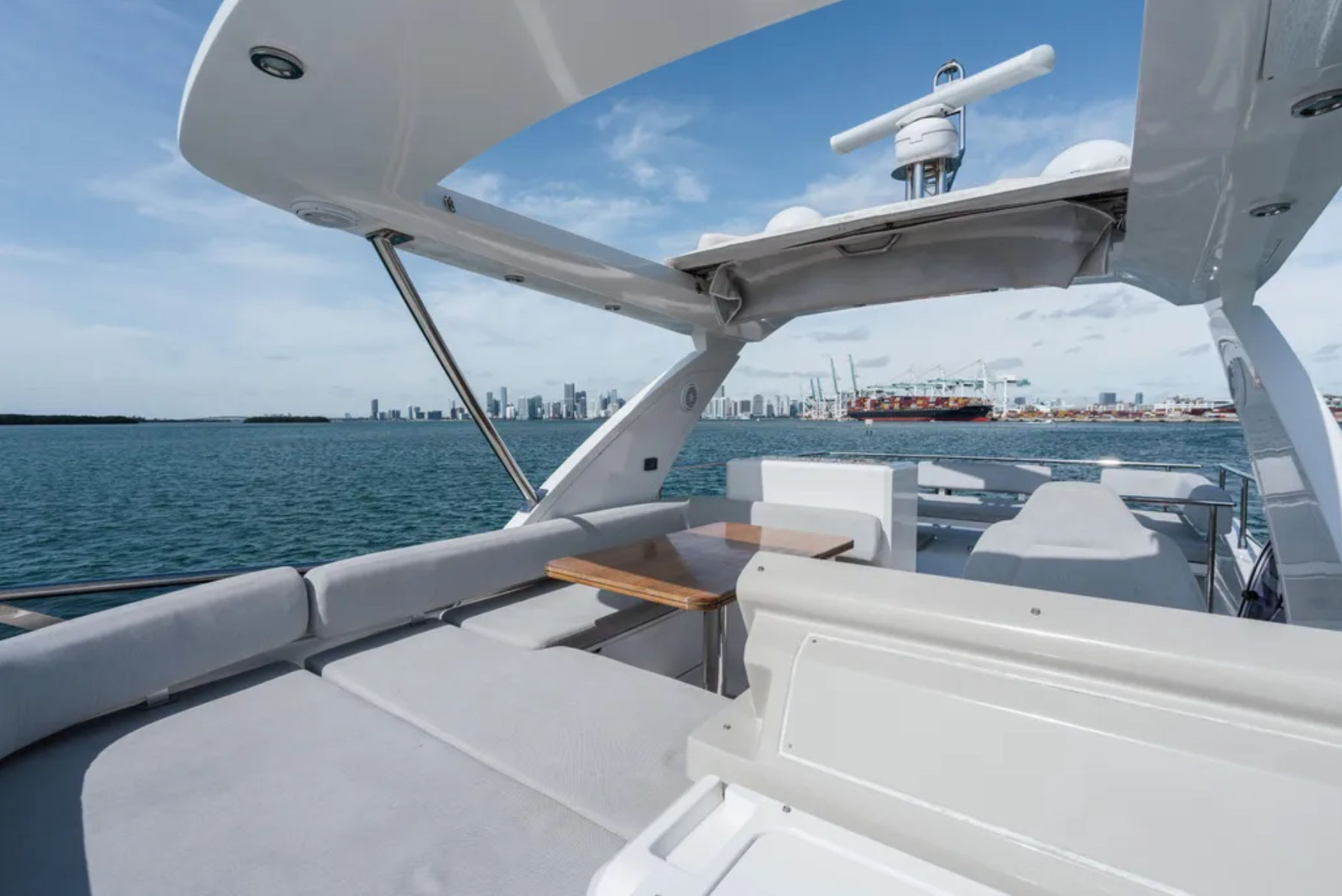 50ft Azimut (2017)