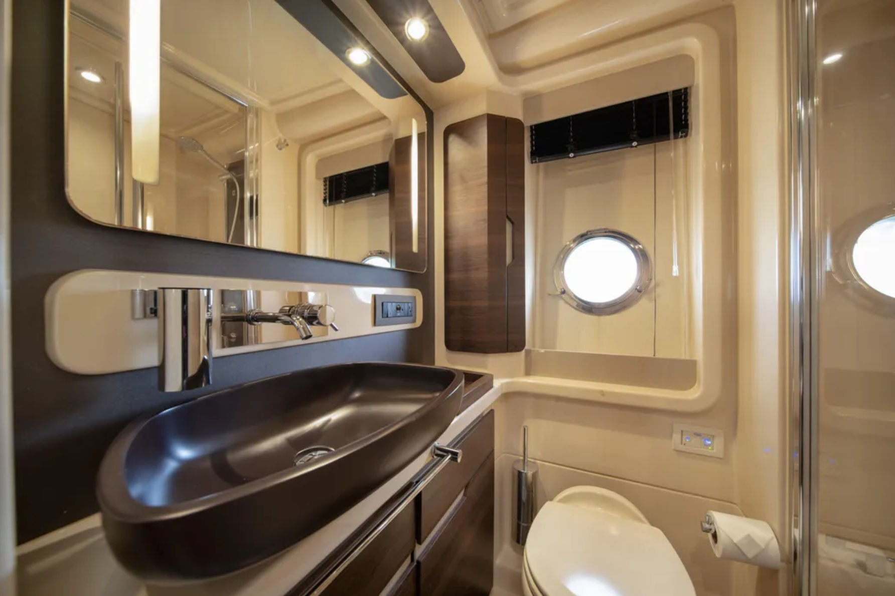 50ft Azimut (2017)