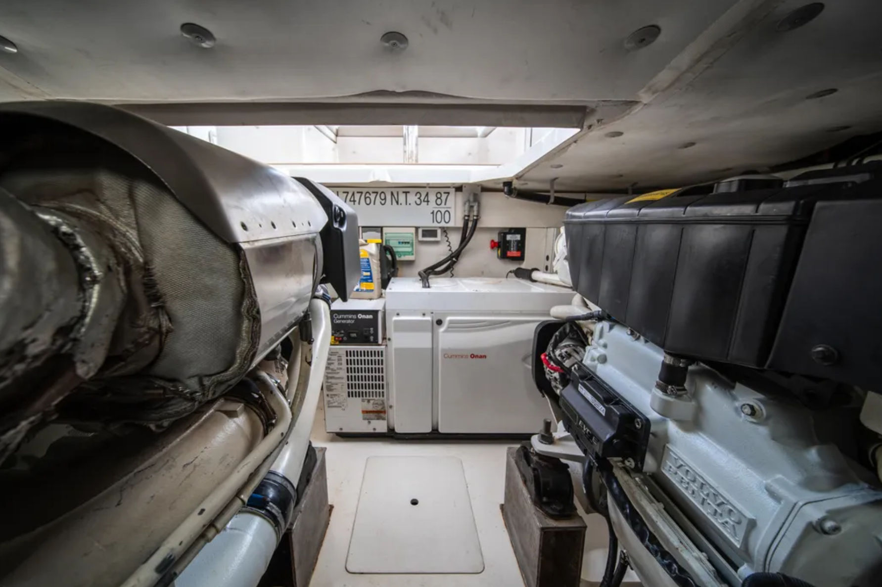 50ft Azimut (2017)