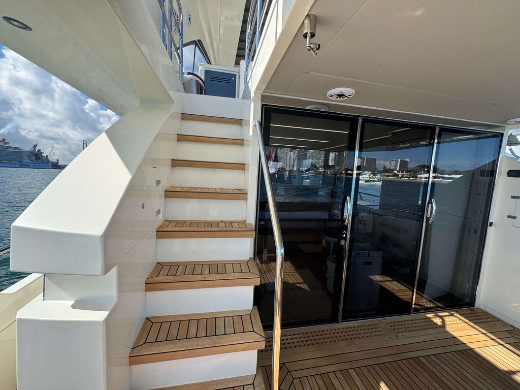 68ft Astondoa DARE TO DREAM