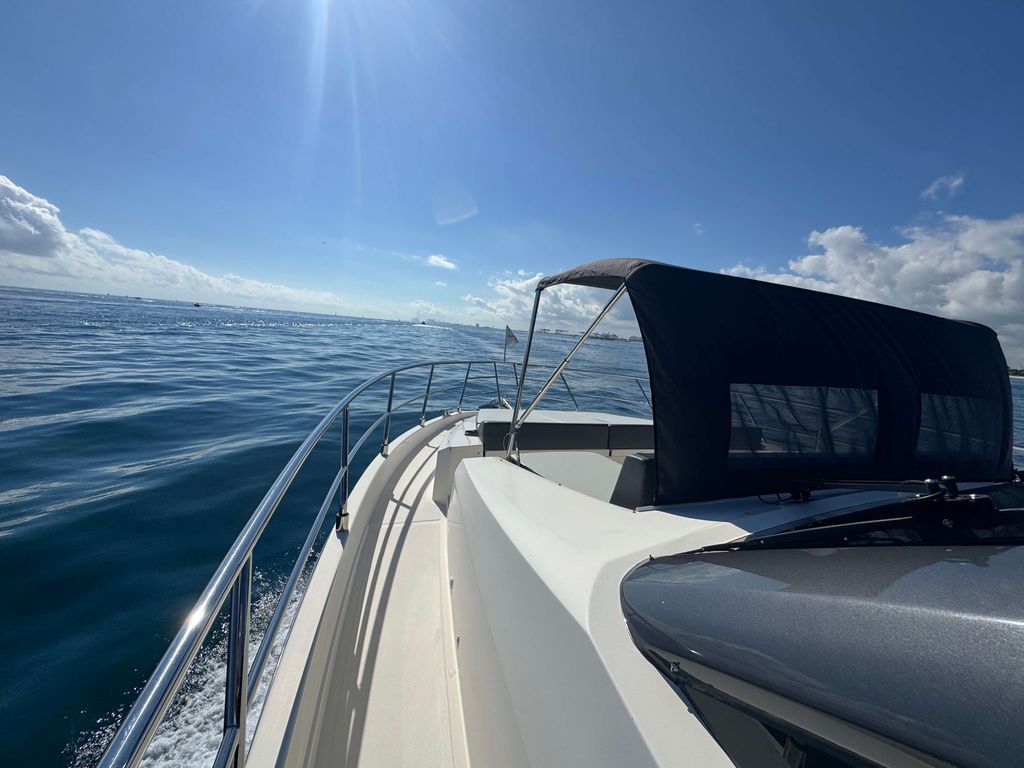 68ft Astondoa DARE TO DREAM