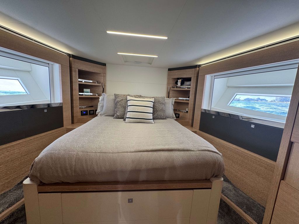 68ft Astondoa DARE TO DREAM