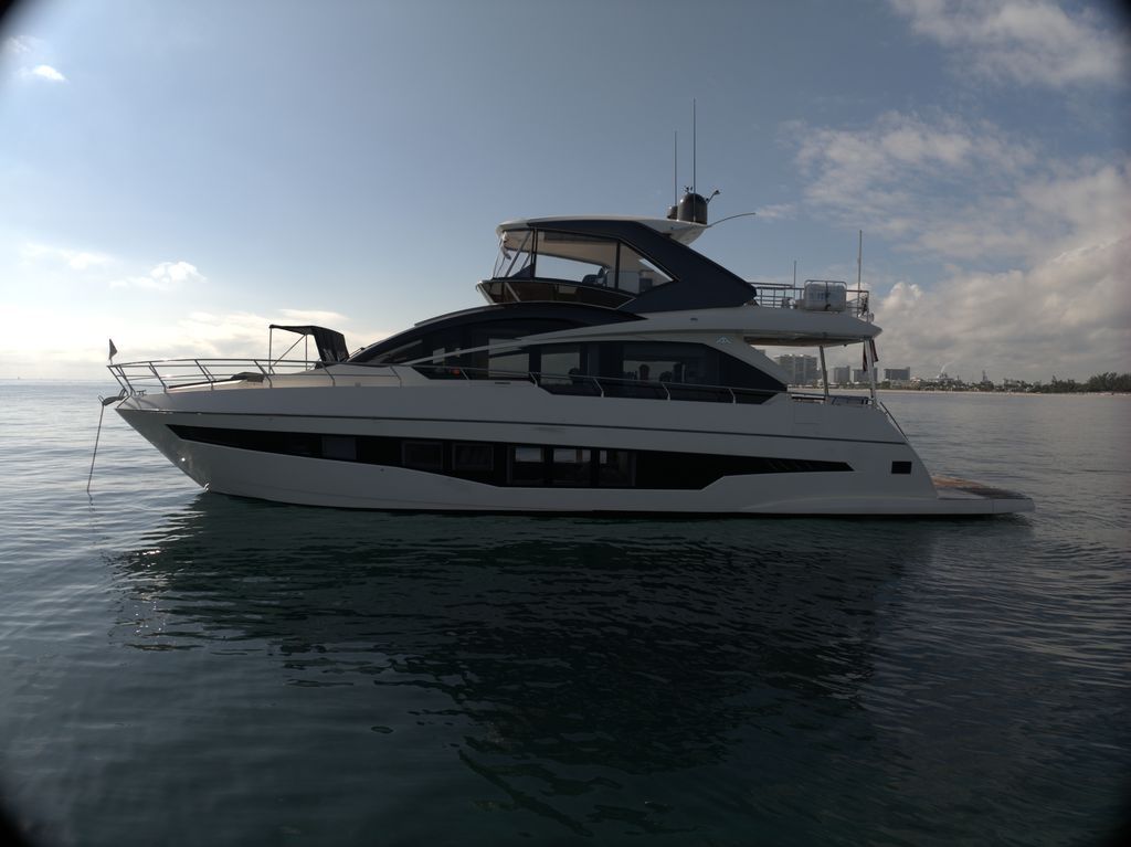 68ft Astondoa DARE TO DREAM