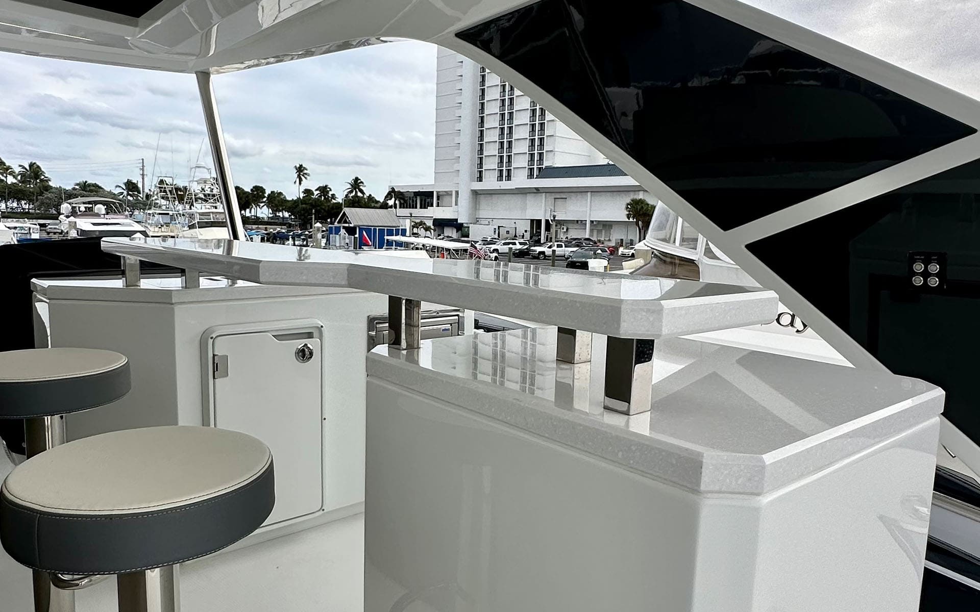 65ft 2023 Galeon