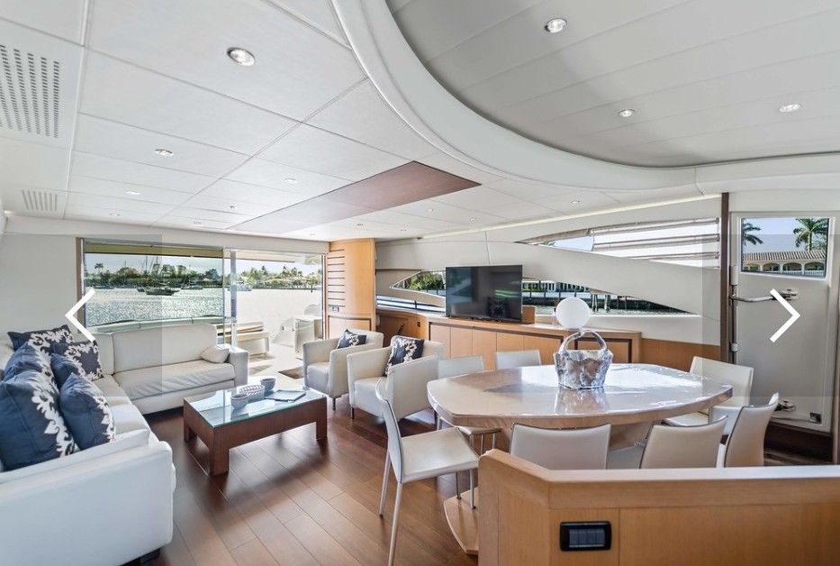 94ft Pershing