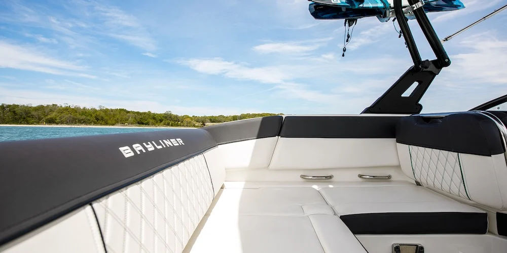 22ft 2023 Bayliner