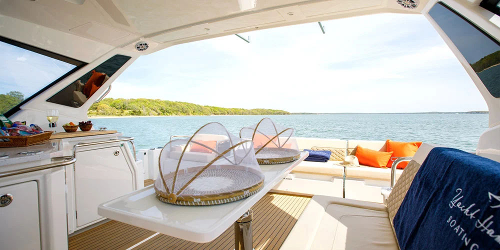 36ft 2023 Aquila Catamaran + Seabob