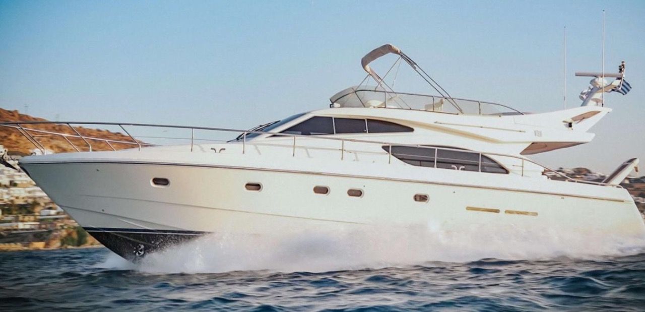 53ft FERRETTI FLYBRIDGE