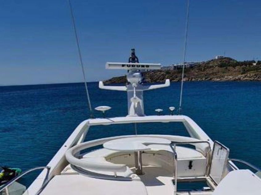 53ft FERRETTI FLYBRIDGE