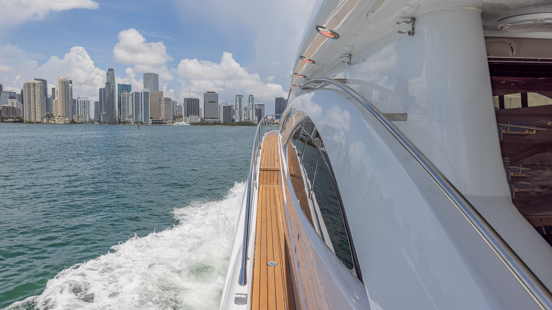 80ft Sunseeker