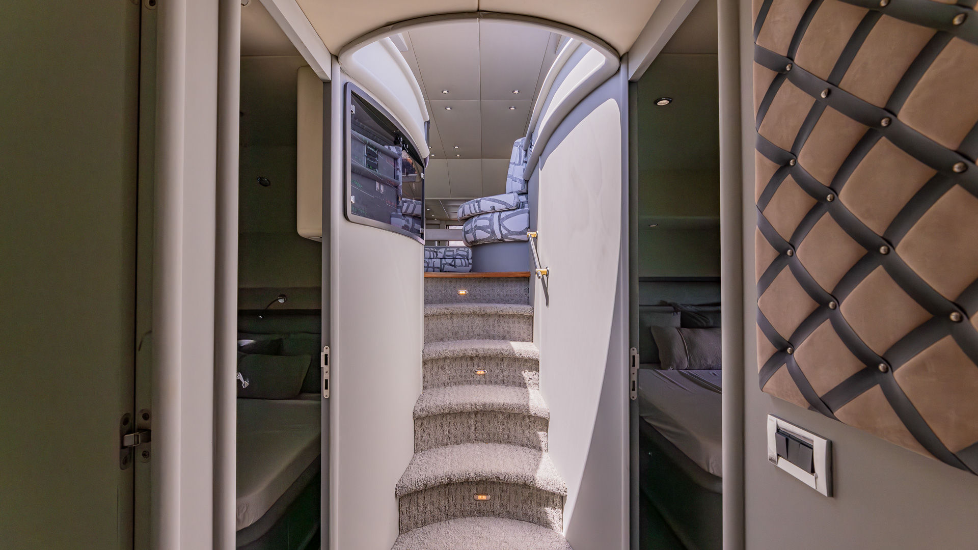 80ft Sunseeker