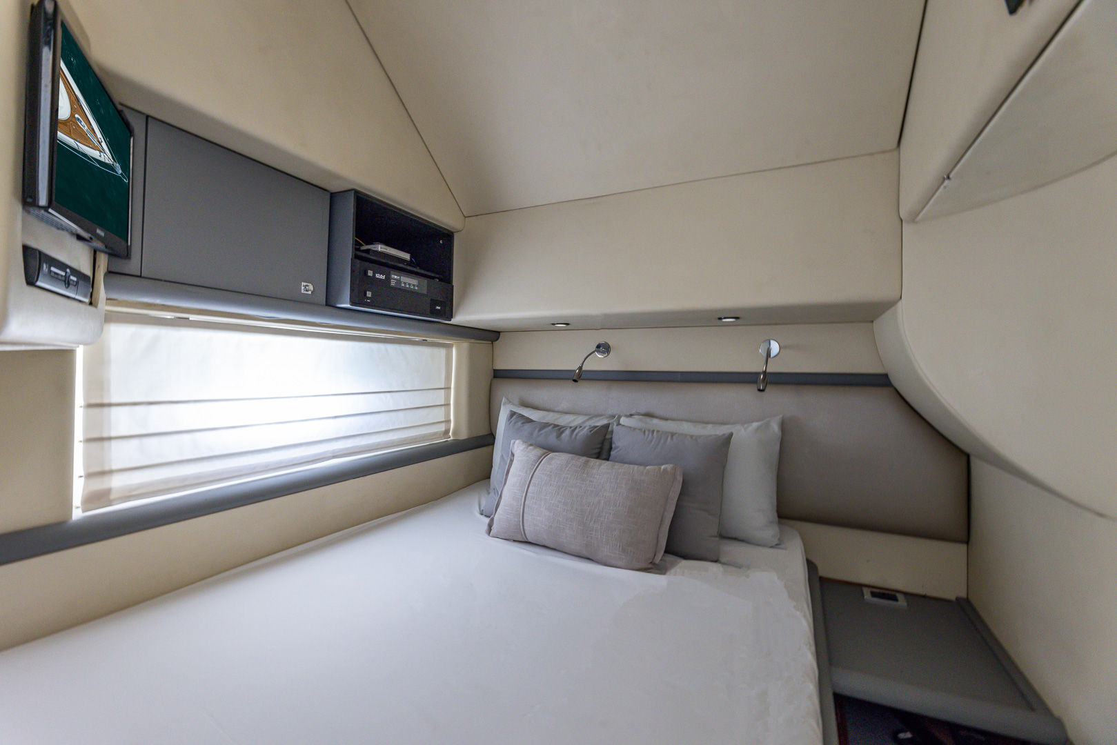 80ft Sunseeker