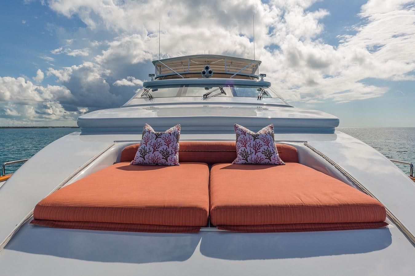 105ft AQUA w/Jacuzzi