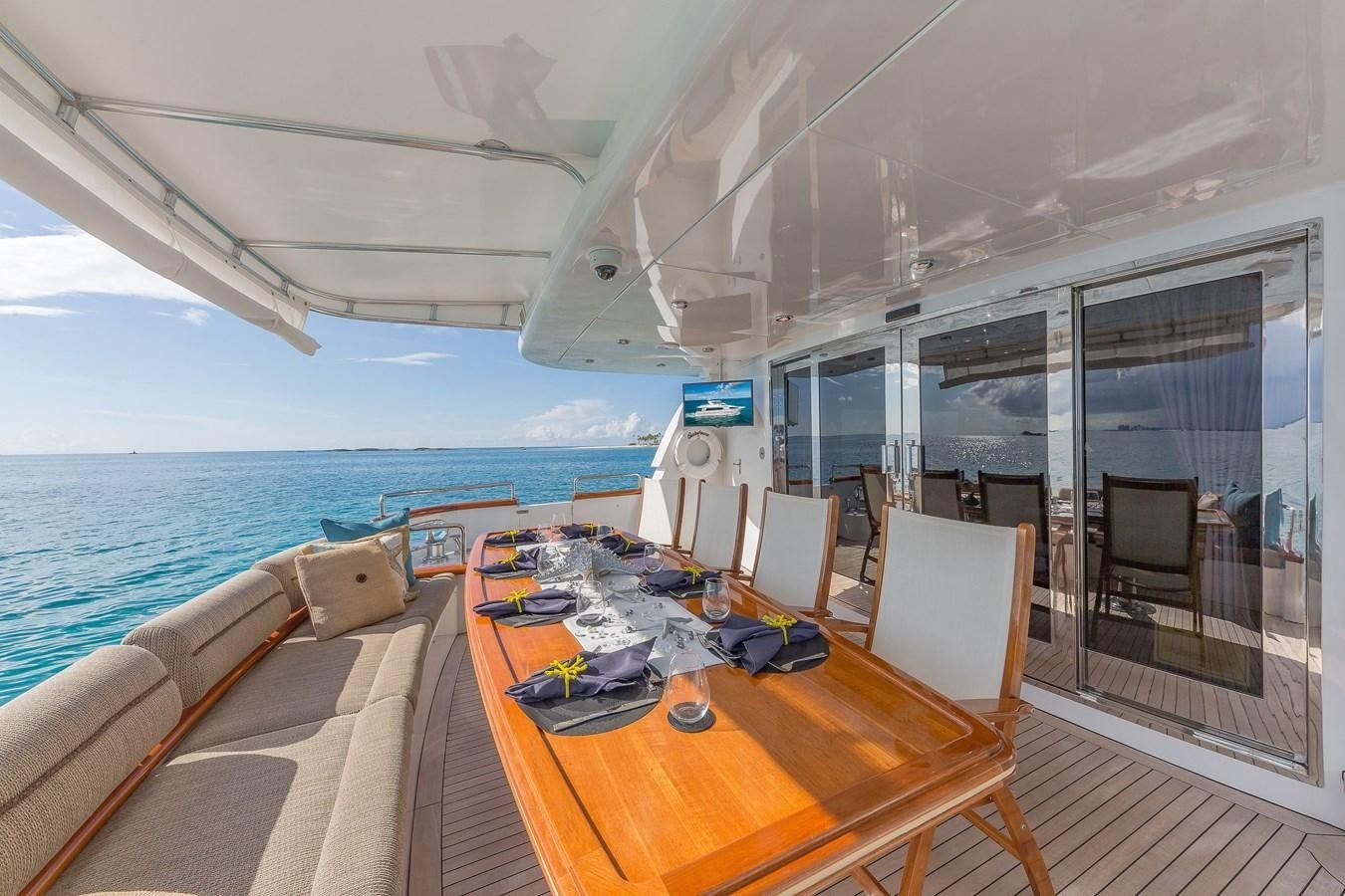 105ft AQUA w/Jacuzzi