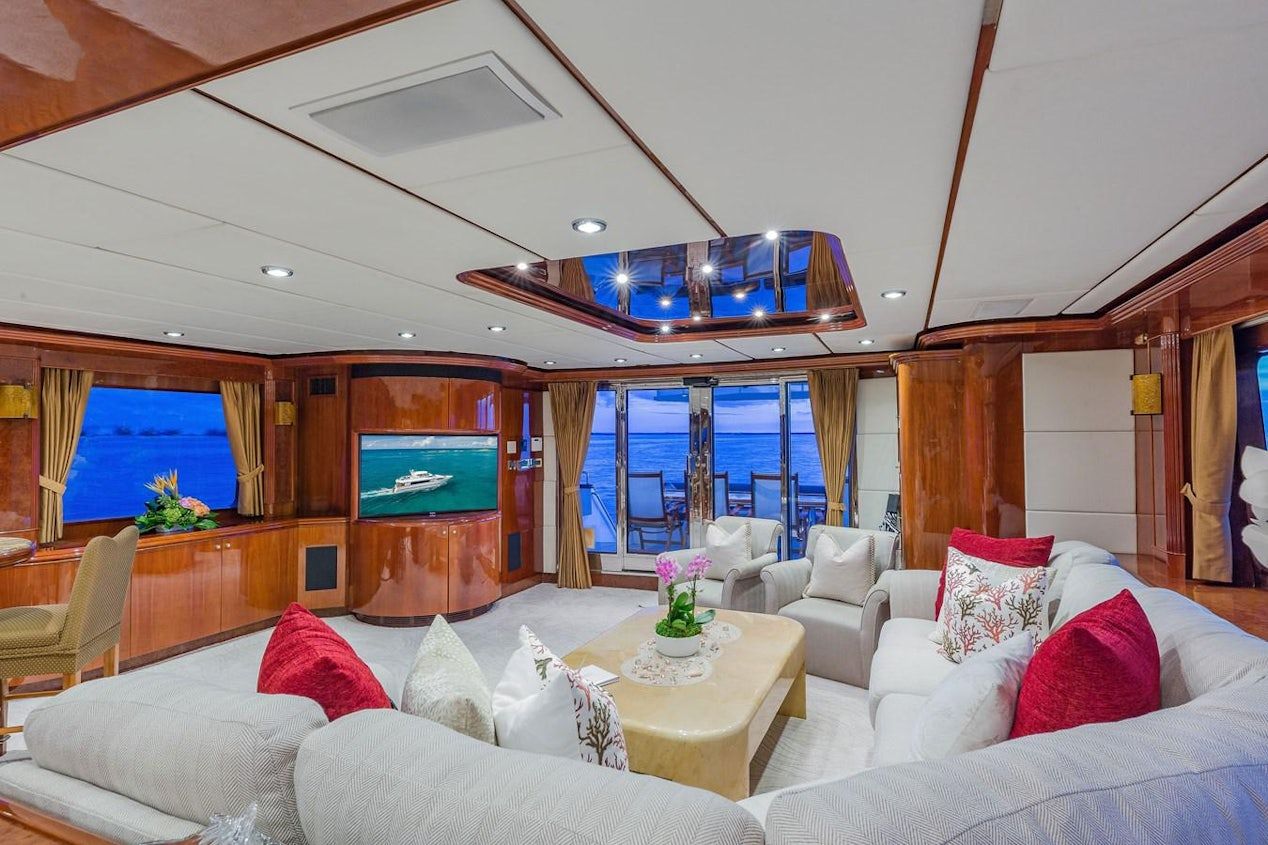 105ft AQUA w/Jacuzzi