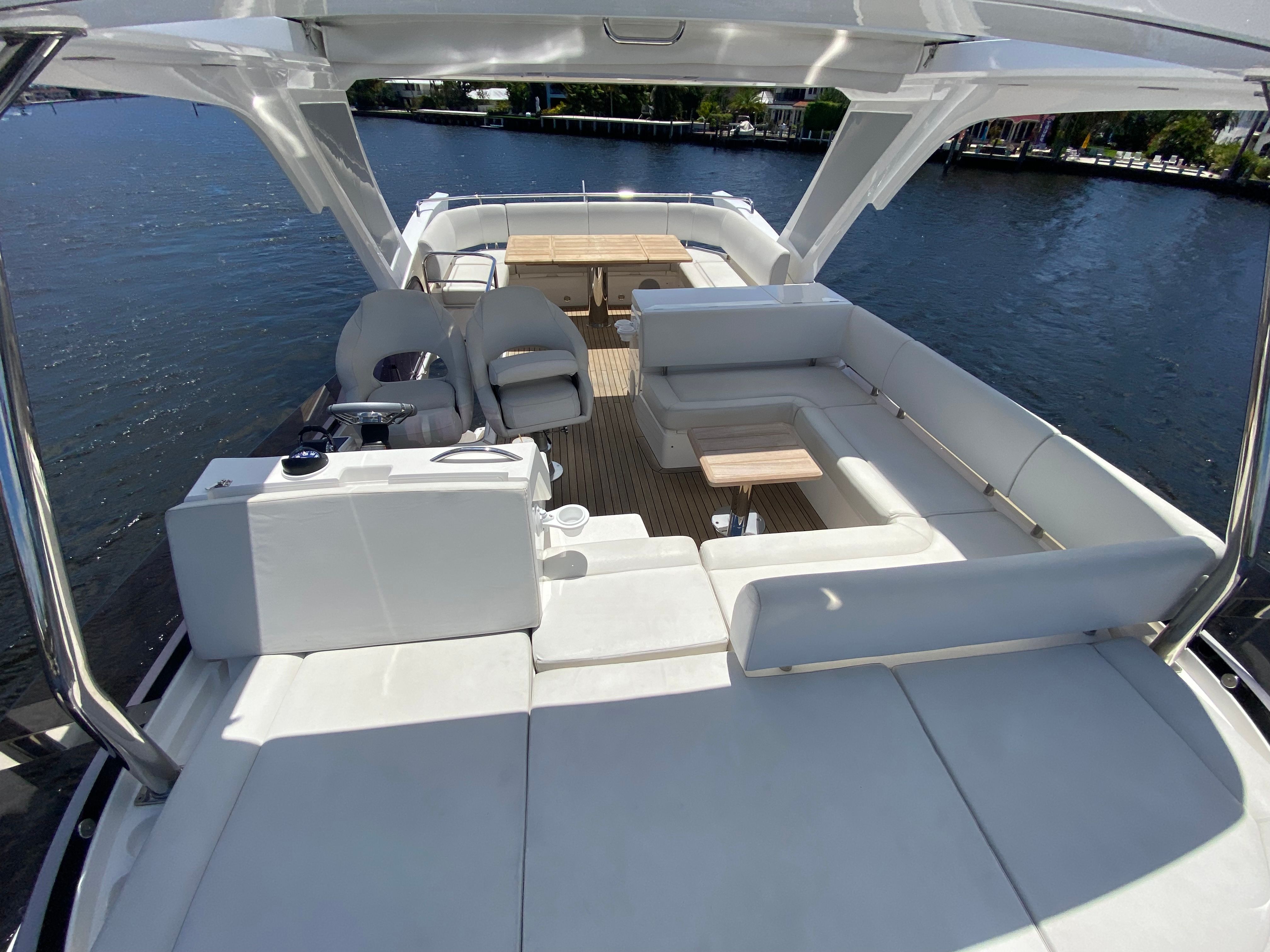 55ft Sunseeker Flybridge