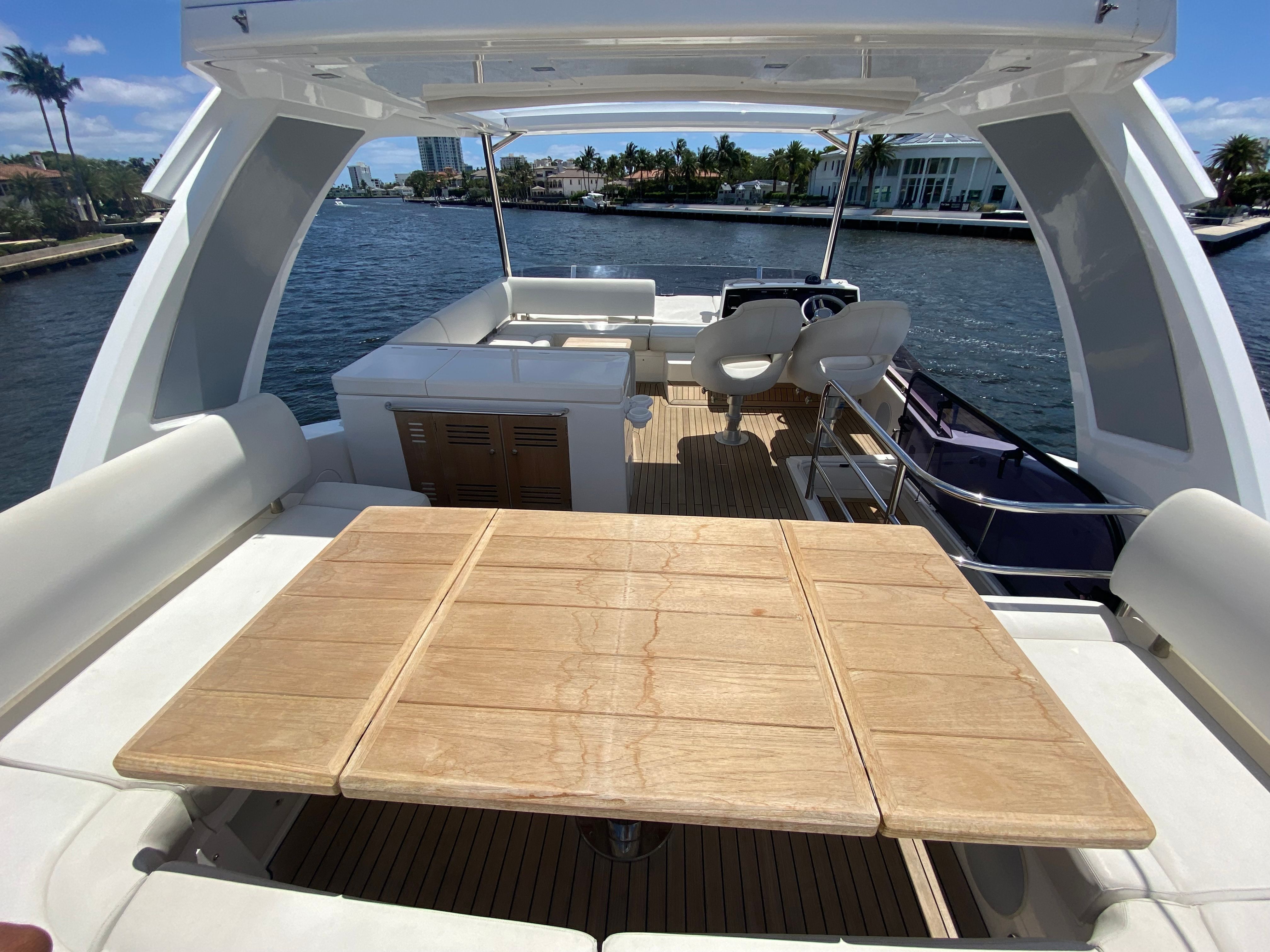 55ft Sunseeker Flybridge