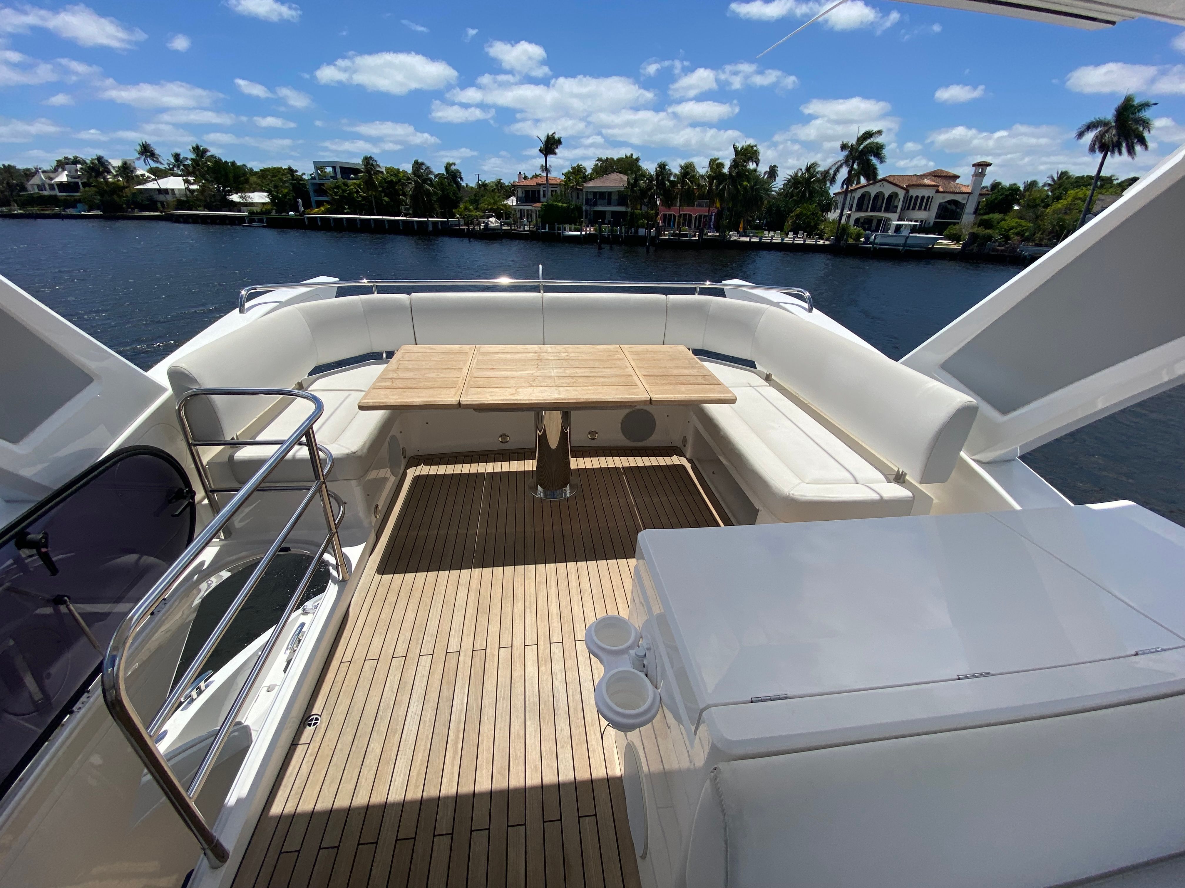 55ft Sunseeker Flybridge