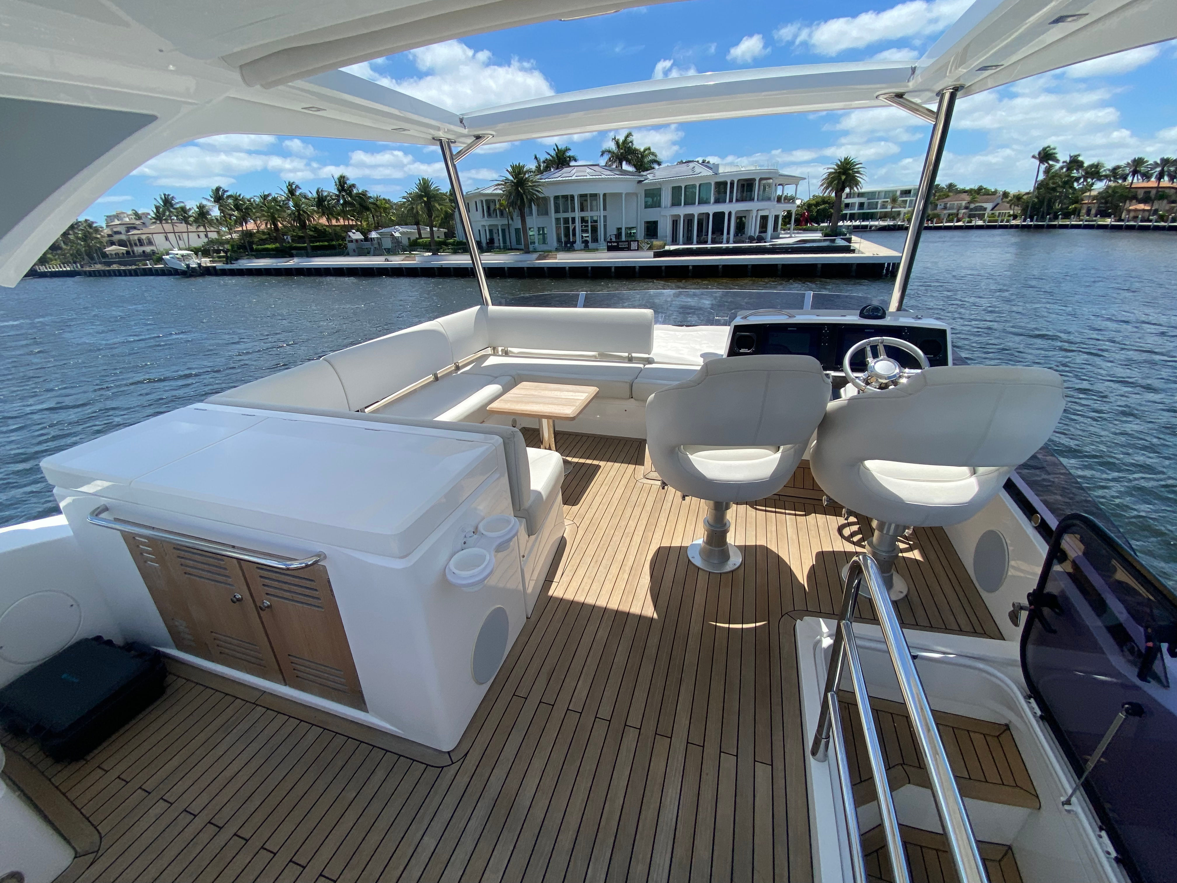 55ft Sunseeker Flybridge