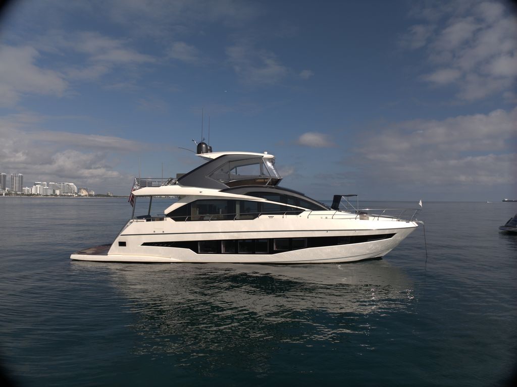 60ft Azimut "Fly IT AIN’T EASY"
