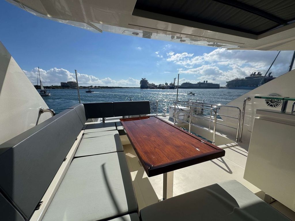 60ft Azimut "Fly IT AIN’T EASY"